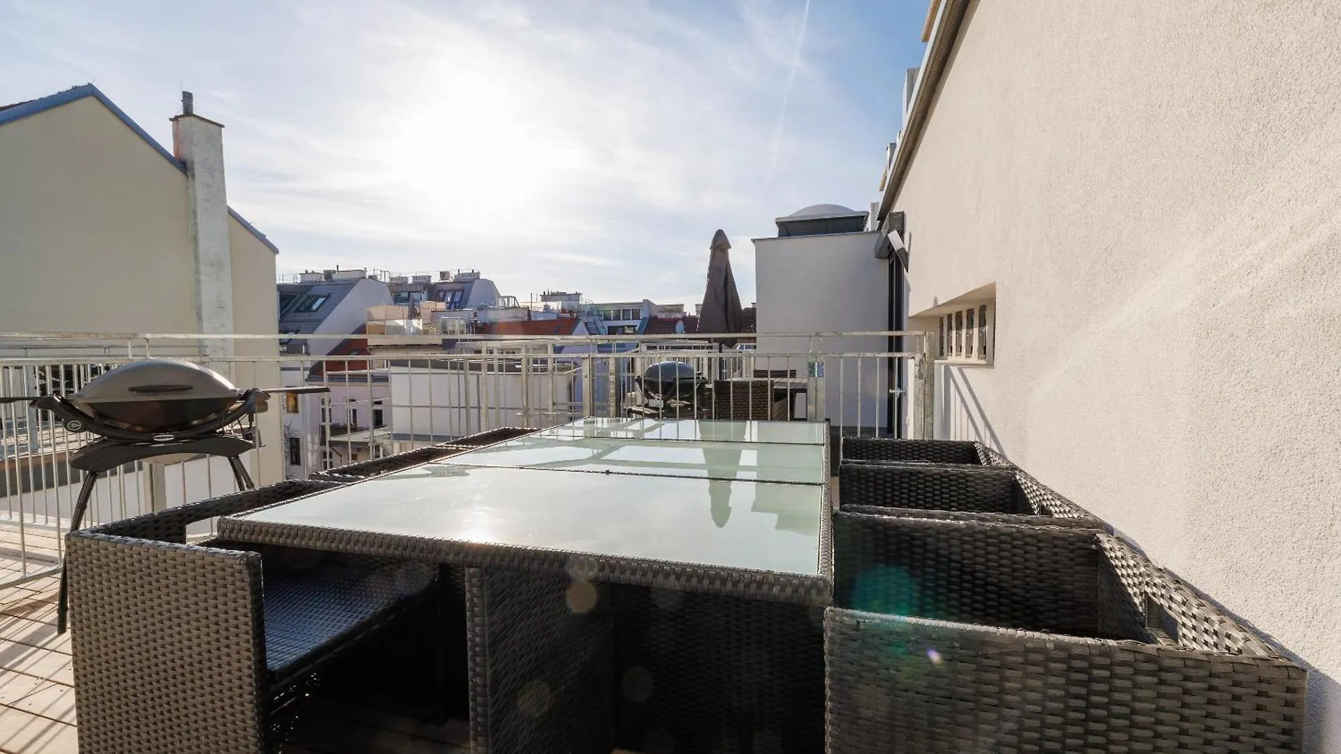 Symphony Apartments 40 - Modern Loft With Terrace And Grill In Central Location 비엔나