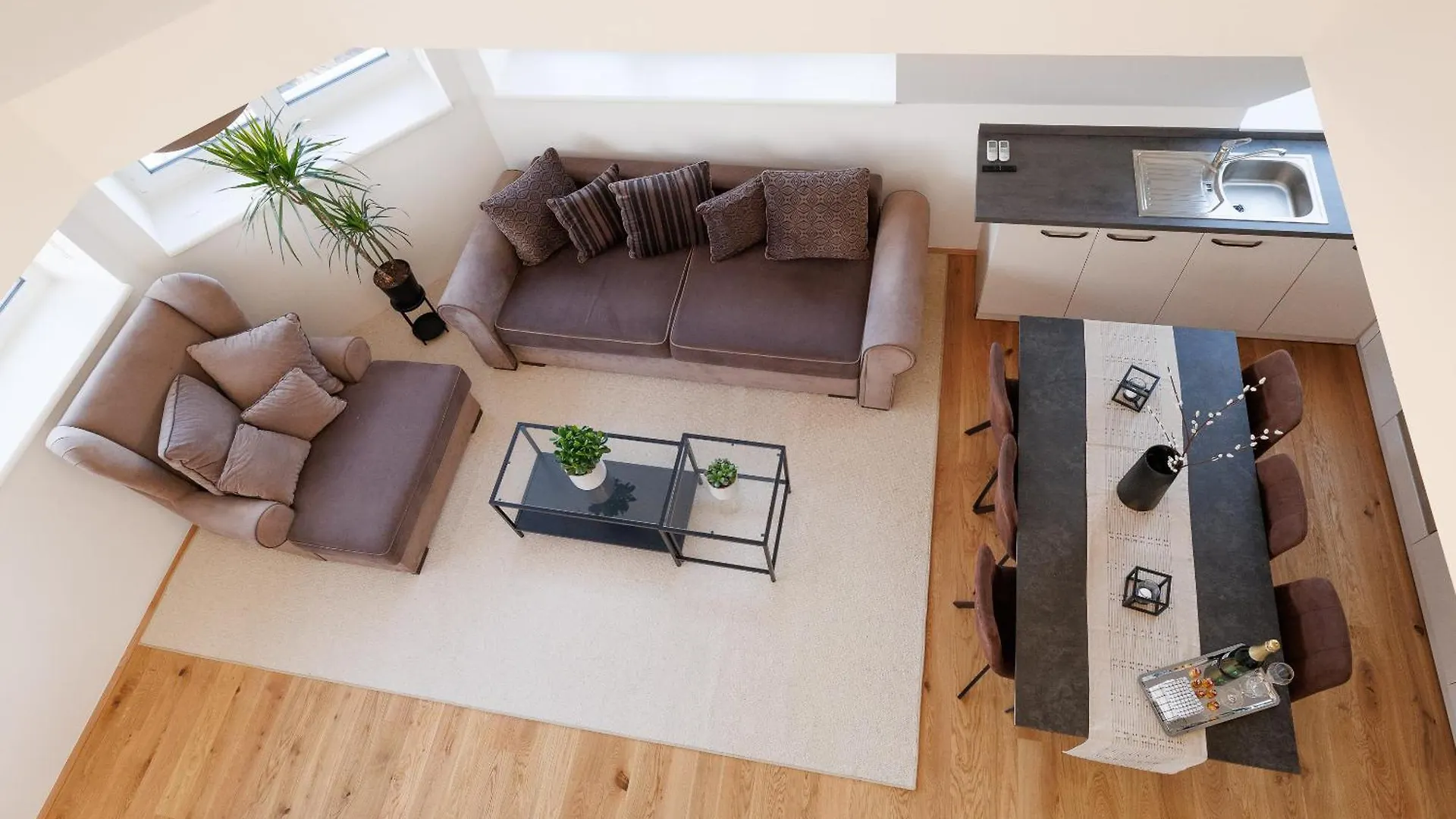 Symphony Apartments 40 - Modern Loft With Terrace And Grill In Central Location 비엔나 0*,  오스트리아